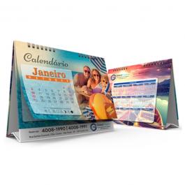 Calendário de Mesa com Wire-o com Base Personalizável Papel Couchê 170g 16x20cm Frente e Verso, Sem Verniz Base Rígida com Laminação Fosca Wire-o 12 páginas